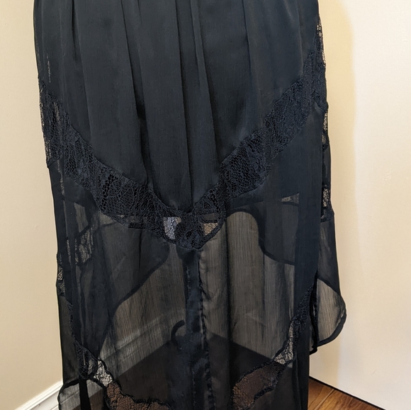 Asymmetric Lace Insert Skirt - Picture 5 of 5